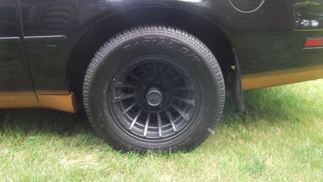 1982 Pontiac Trans Am - photo 10