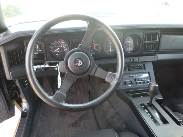 1982 Pontiac Firebird - photo 5