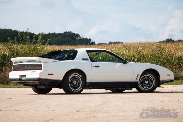 1982 Pontiac Firebird Trans Am - photo 4