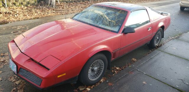 1982 Pontiac Firebird Trans Am - Red, fair condition. 1982 Pontiac Trans Am