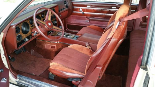 1982 Pontiac Grand Prix - photo 9
