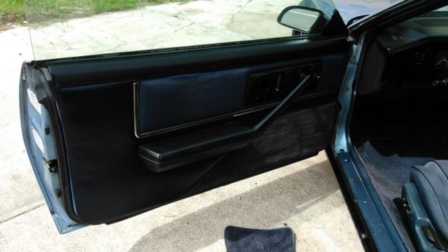 1982 Pontiac Trans Am - photo 11