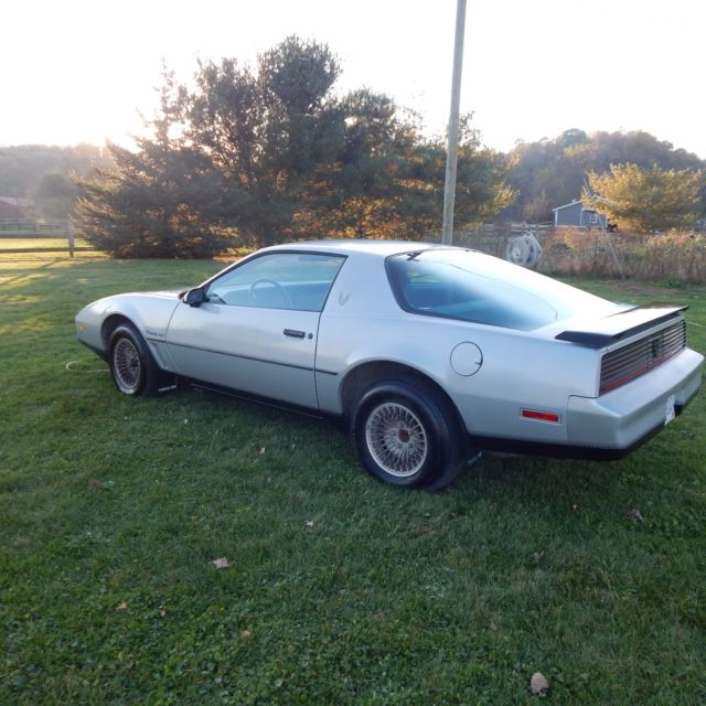 1982 Pontiac Trans Am - photo 2