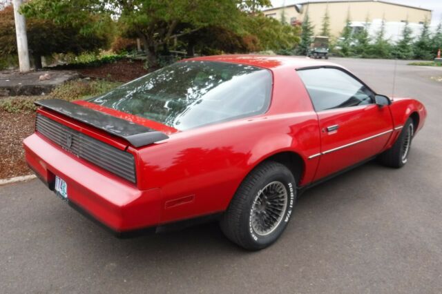 1982 Pontiac Trans AM Original paint no rust 1982 Pontiac Firebird Trans Am