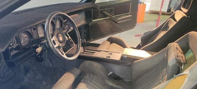 1982 Pontiac Trans Am - photo 8