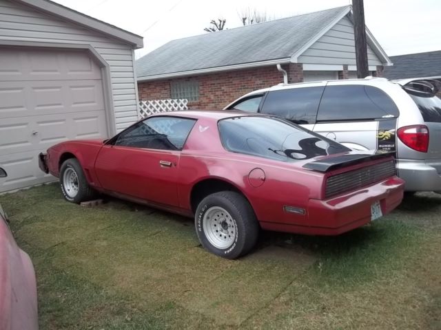 1982 PONTIAC TRANS AM RUST FREE PERFECT FOR KITT KNIGHT RIDER CAR 1983 1984 1982 Pontiac Firebird TRANS AM