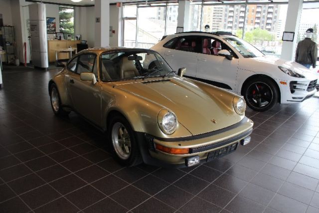 1982 Porsche 911 (930) Turbo, 300hp Cdn Mkt Car, Paint to Sample 1982 Porsche 930