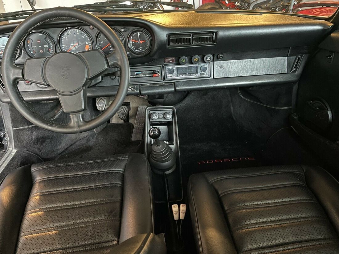 1982 Porsche 911 - photo 13
