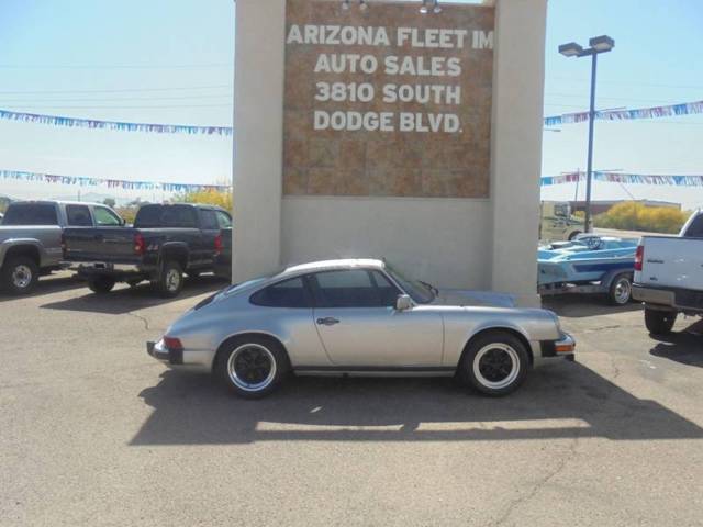1982 Porsche 911 SC 2dr Coupe Manual 5-Speed RWD H6 3.0L Gasoline 1982 Porsche 911 SC 2dr Coupe