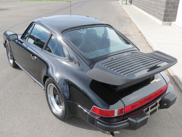 1982 Porsche 911 SC Coupe 2-Door 3.0L 1982 Porsche 911 SC Coupe