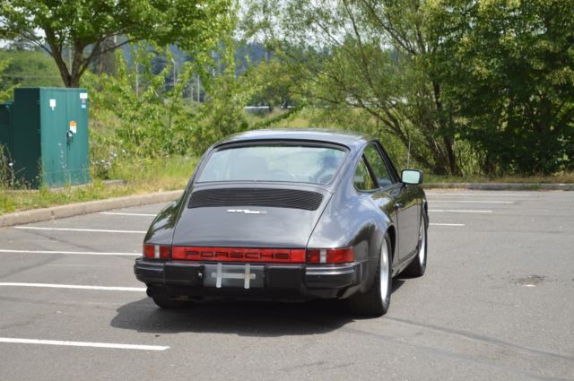 1982 Porsche 911 - photo 5