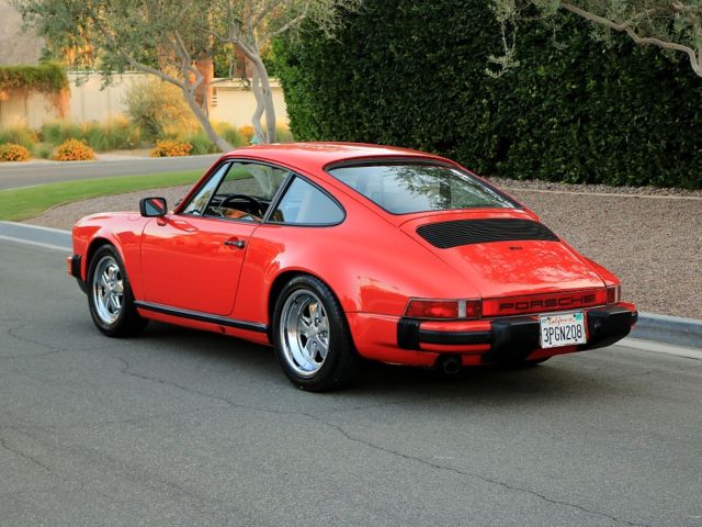 1982 Porsche 911 Coupe - photo 2