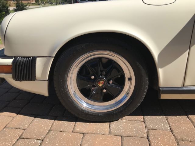 1982 Porsche 911 - photo 6