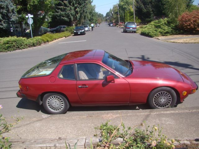 1982 Porsche 924 base - photo 2