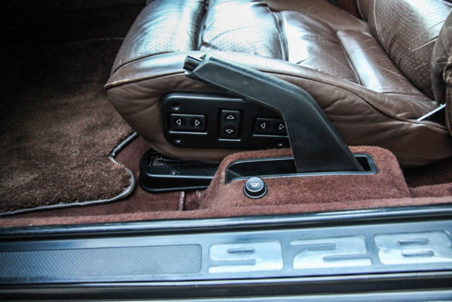 1982 Porsche 928 5-Speed - photo 4