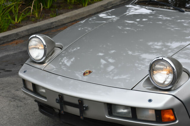 1982 Porsche 928 - photo 4