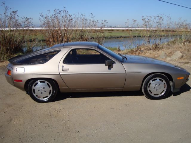 1982 Porsche 928 928 - photo 5