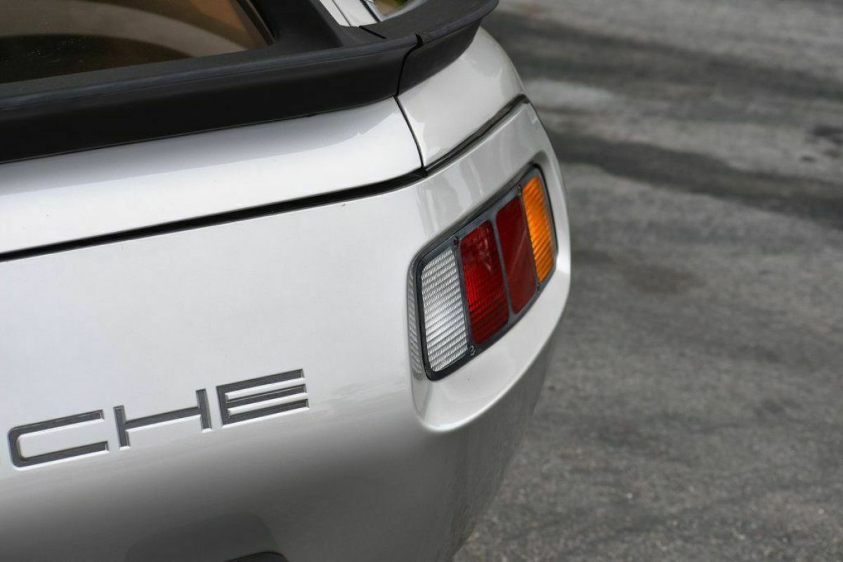 1982 Porsche 928 - photo 10
