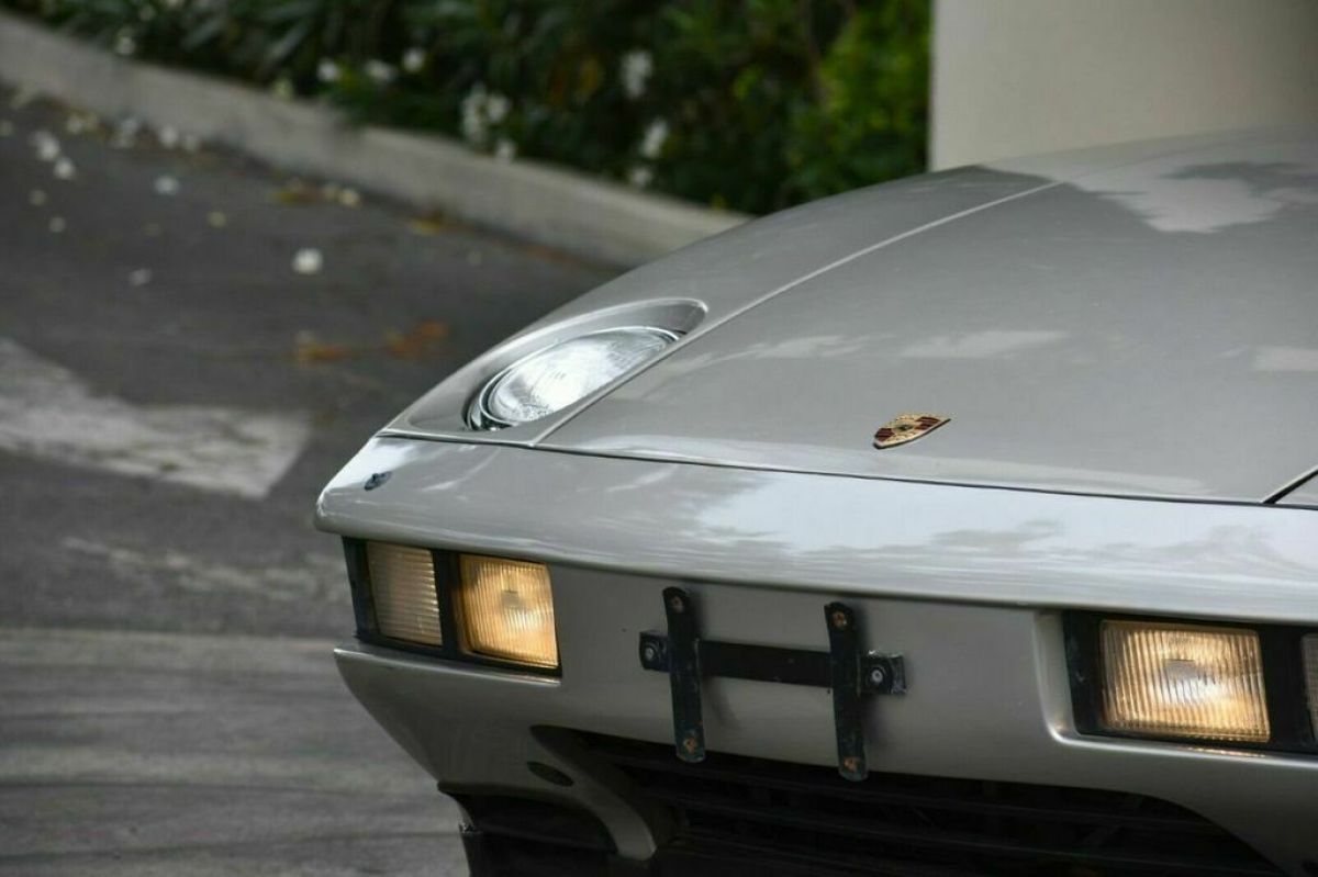 1982 Porsche 928 - photo 9