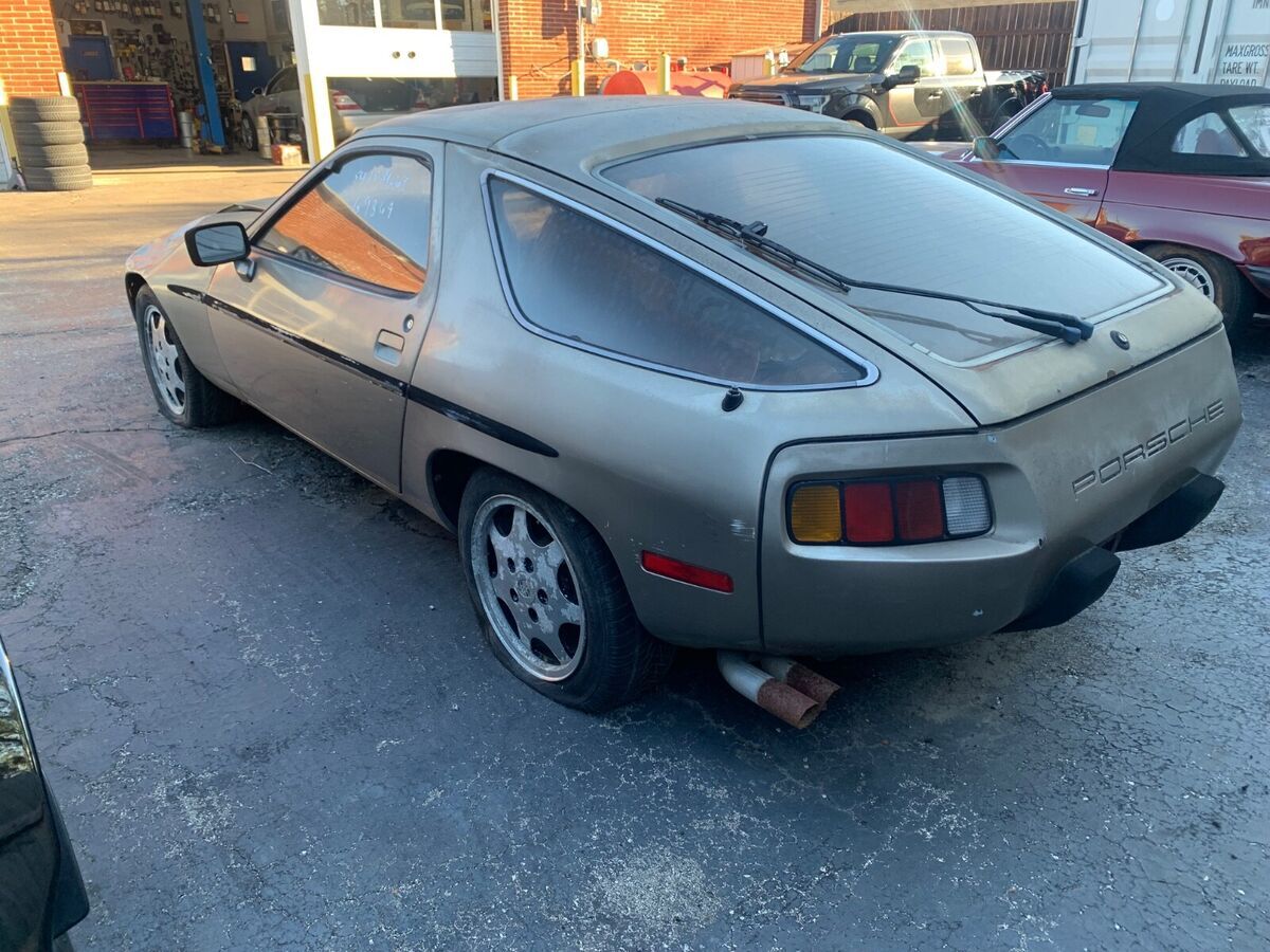 1982 Porsche 928 - photo 4