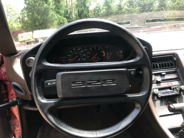 1982 Porsche 928 - photo 10
