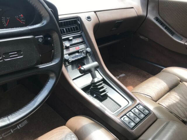 1982 Porsche 928 - photo 11