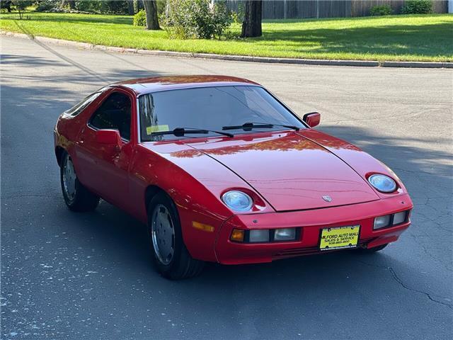 1982 Porsche 928 - photo 2
