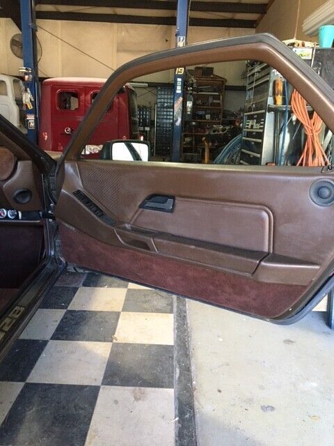 1982 Porsche 928 - photo 6