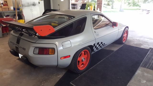 1982 Porsche 928 .. This low Mile beast is a real head turner... 1982 Porsche 928