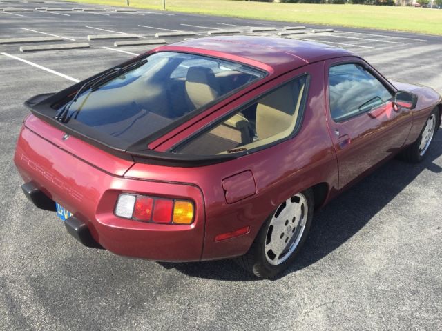 1982 Porsche 928 - photo 7