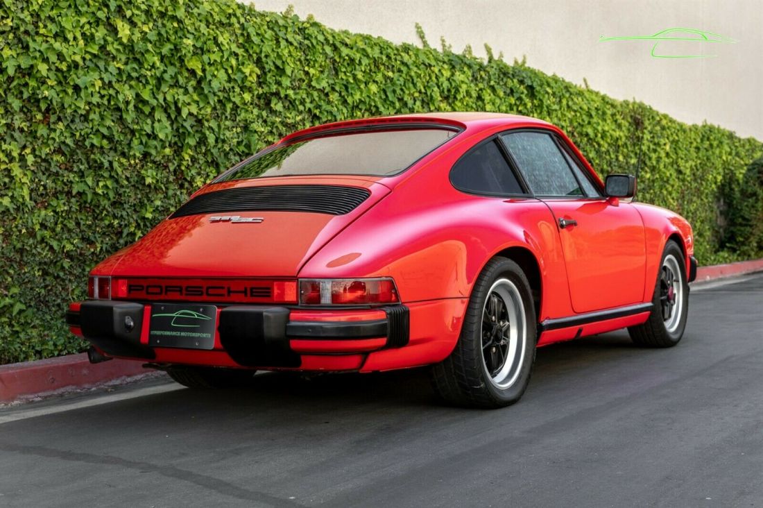 1982 Porsche 911 - photo 3