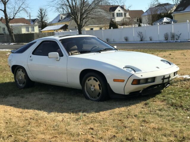 1982 Porsche 928 S - photo 7