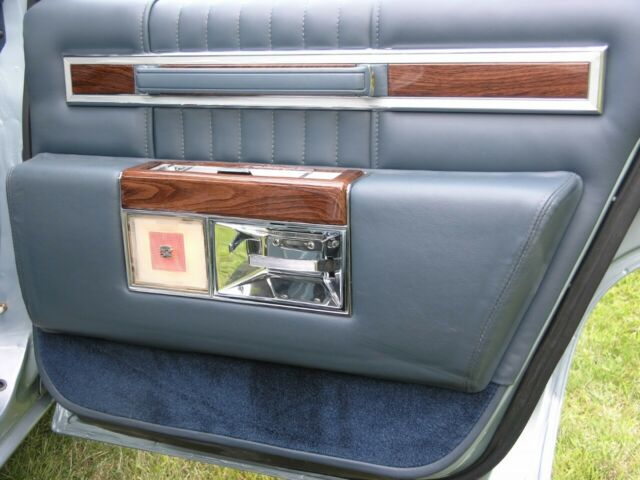 1982 Cadillac DeVille - photo 9