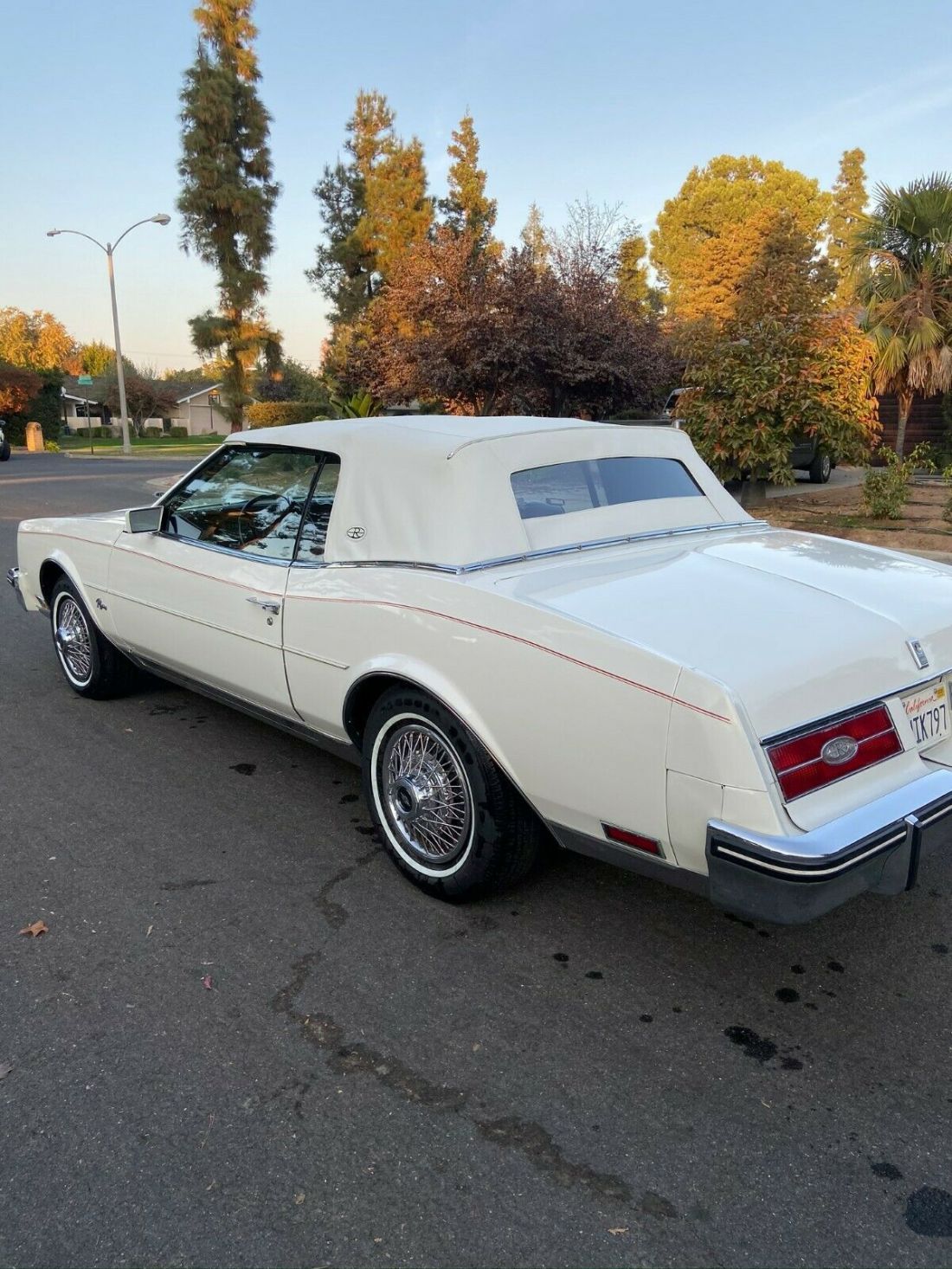 1982 Buick Riviera CONVERTIBLE - photo 11