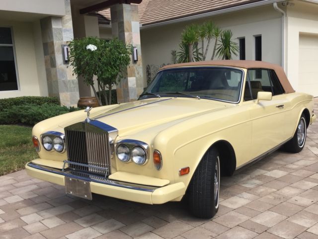 1982 Rolls-Royce Corniche --