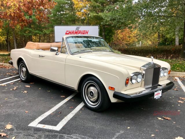 1982 Rolls-Royce Corniche --