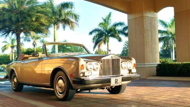 1982 Rolls-Royce Corniche - Concours Grade 1982 Rolls-Royce Corniche