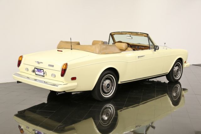 1982 Rolls-Royce Corniche Drophead Coupe - photo 7