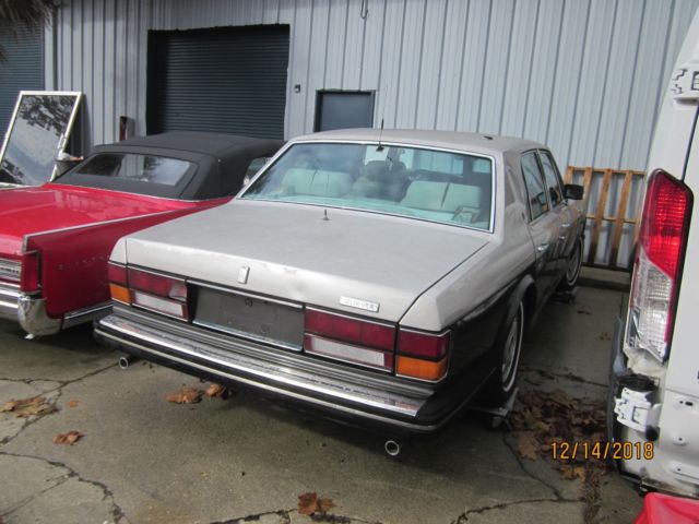 1982 Rolls-Royce Silver Spirit/Spur/Dawn