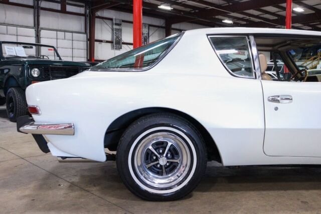 1982 Studebaker Avanti II - photo 9