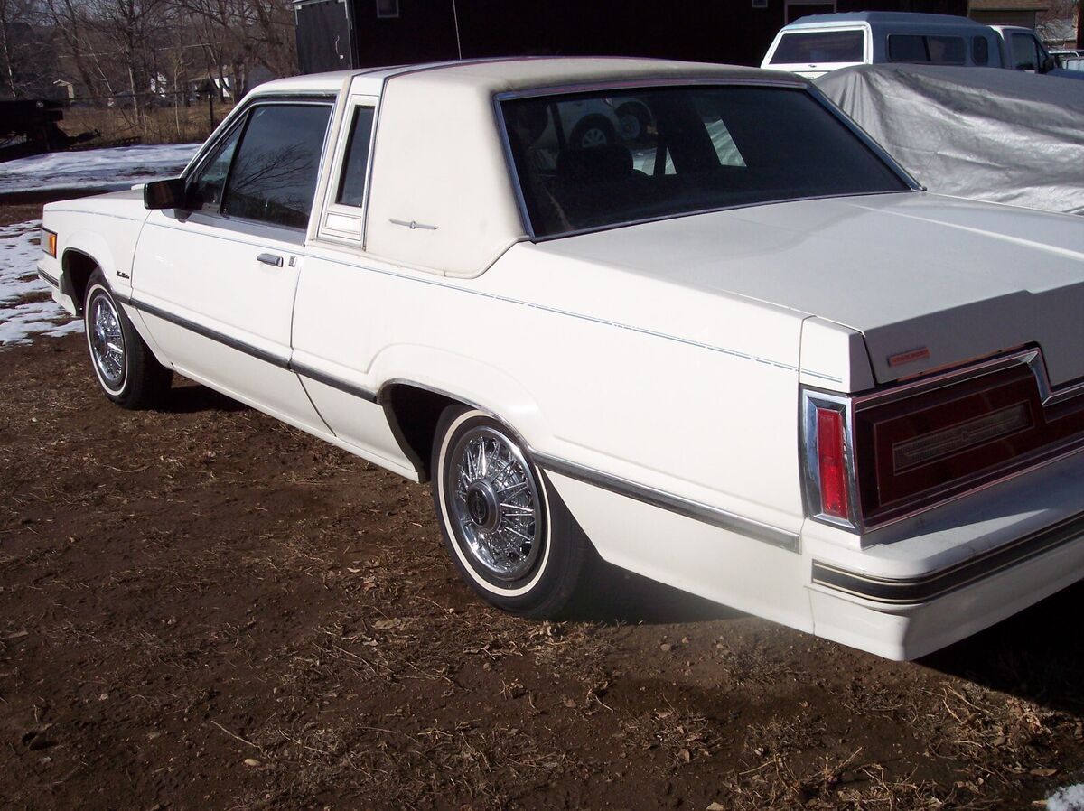 1982 Ford Thunderbird - photo 4