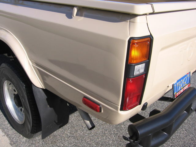 1982 Toyota 4WD Pickup SR5 Long Bed Off Road Rock Crawler 96 pics! - photo 10