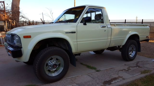 1982 Toyota Tacoma Truck - photo 3