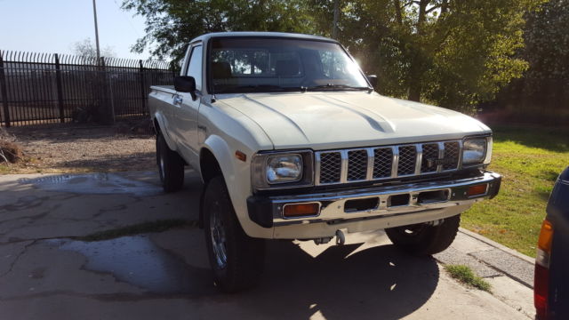 1982 Toyota Tacoma Truck - photo 6