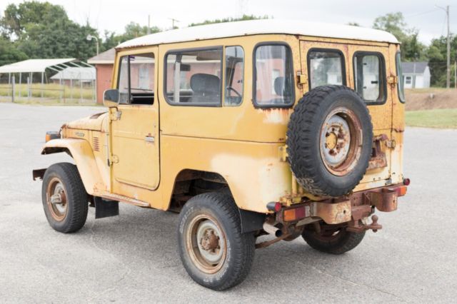 1982 Toyota Land Cruiser BJ42 SWB Diesel FJ40 - photo 3