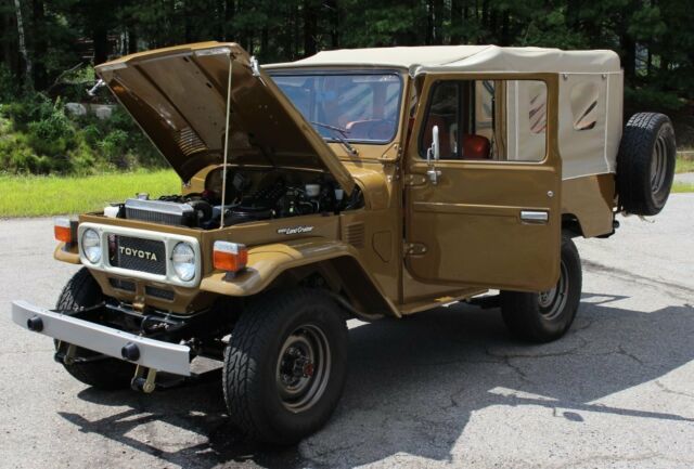 1982 Toyota FJ Cruiser FJ-43 Land Cruiser - photo 3