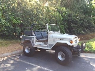1982 Toyota FJ40 1982 Toyota Land Cruiser