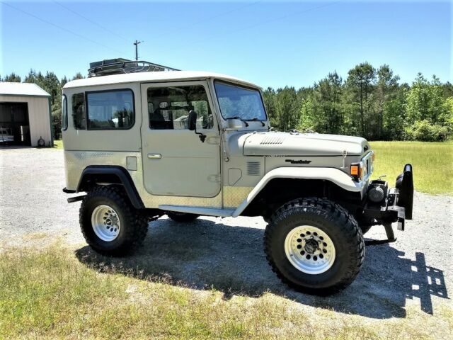 1982 Toyota Land Cruiser FJ40 - photo 2