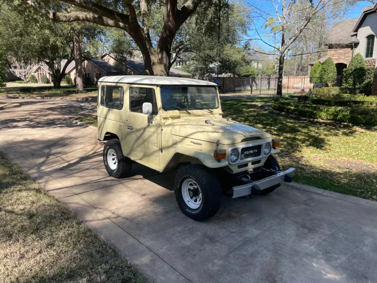 1982 Toyota FJ40 Landcruser 1980 Toyota FJ 40 Landcruser