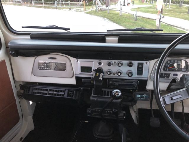 1982 Toyota Land Cruiser FJ45 - photo 6
